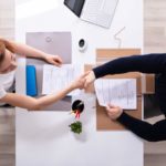 Quelques conseils à suivre avant d'engager un traducteur